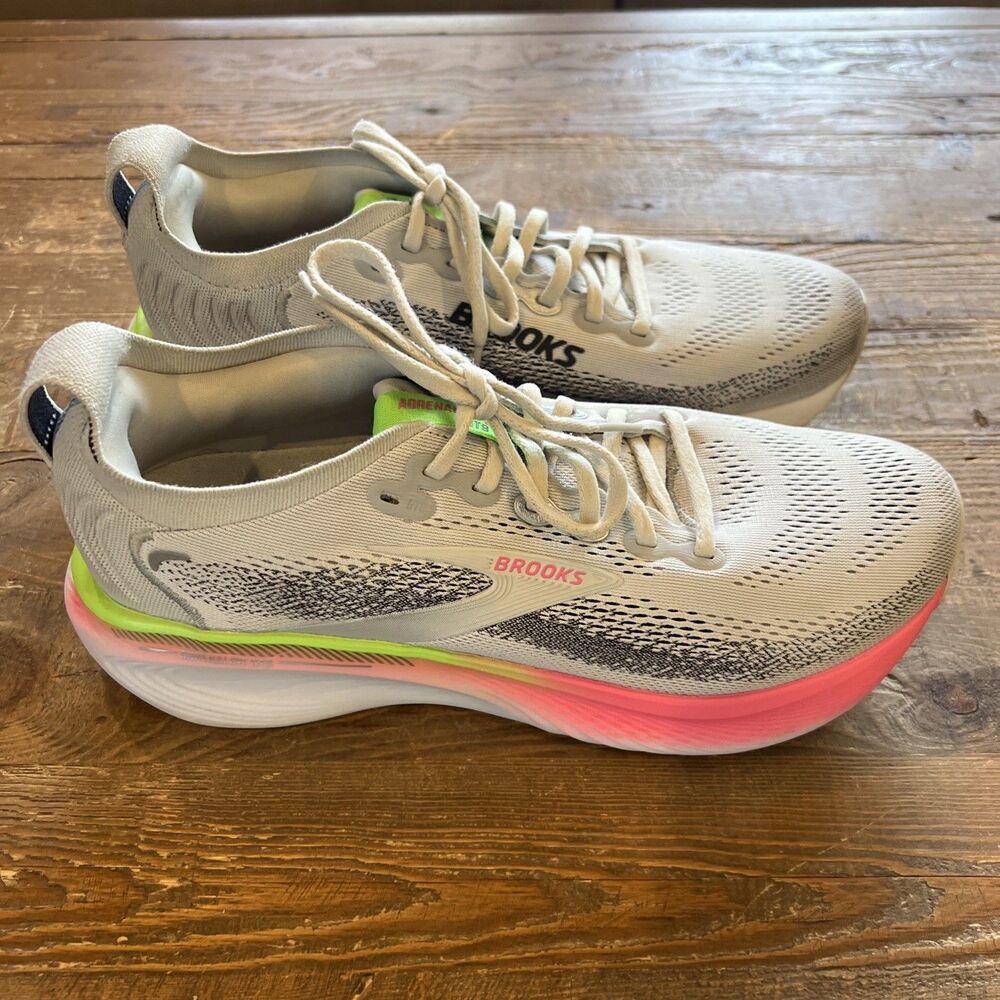 Brooks Adrenaline GTS 25 Running Shoes Women's 9.5 Oyster Green Pink